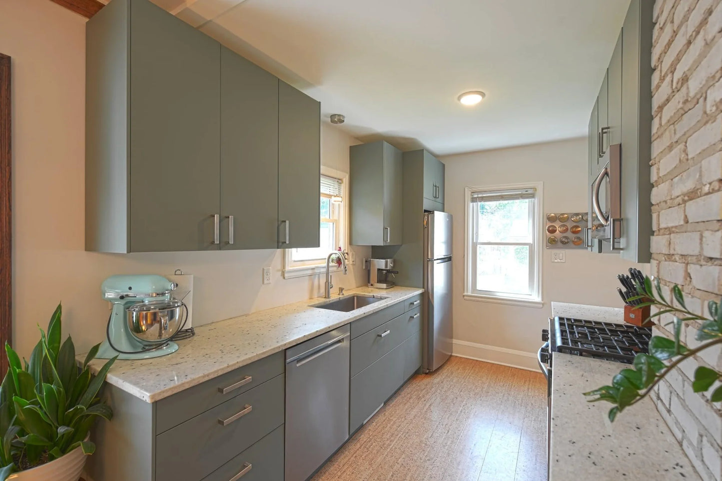 2546 Mckinley Street, Minneapolis, MN 55418