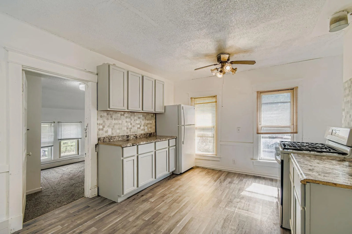 597 Geranium Avenue, Saint Paul, MN 55130