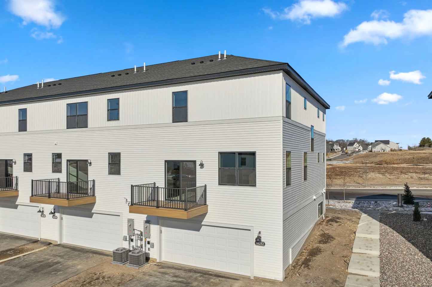 10393 Birchwood Circle, Victoria, MN 55318