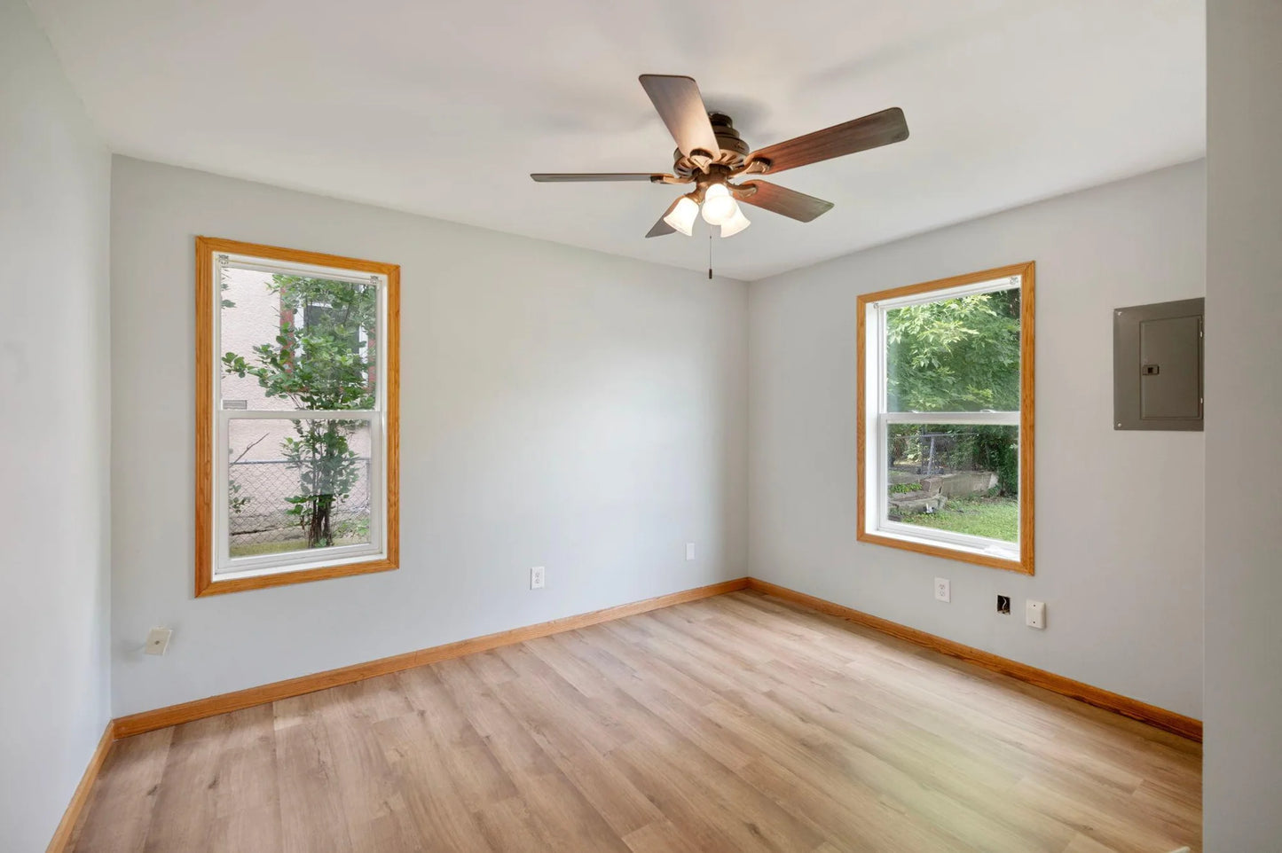3219 Lyndale Avenue, Minneapolis, MN 55412