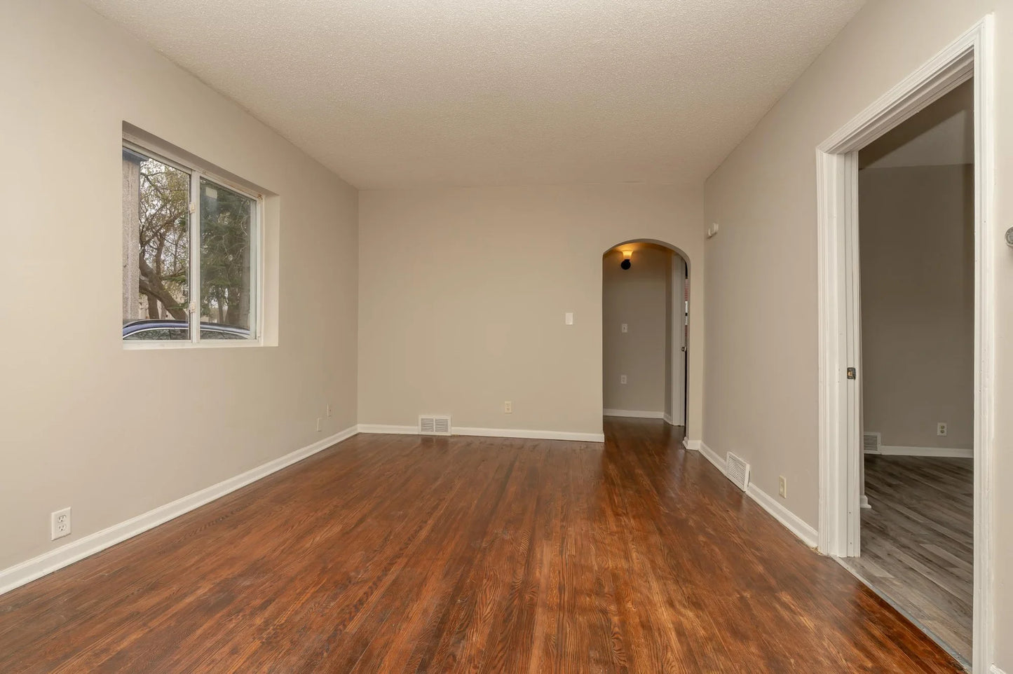 2504 Humboldt Avenue, Minneapolis, MN 55411