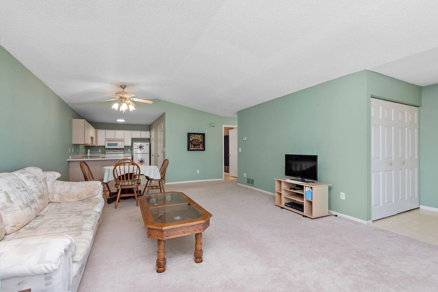 11023 57th Street, Albertville, MN 55301