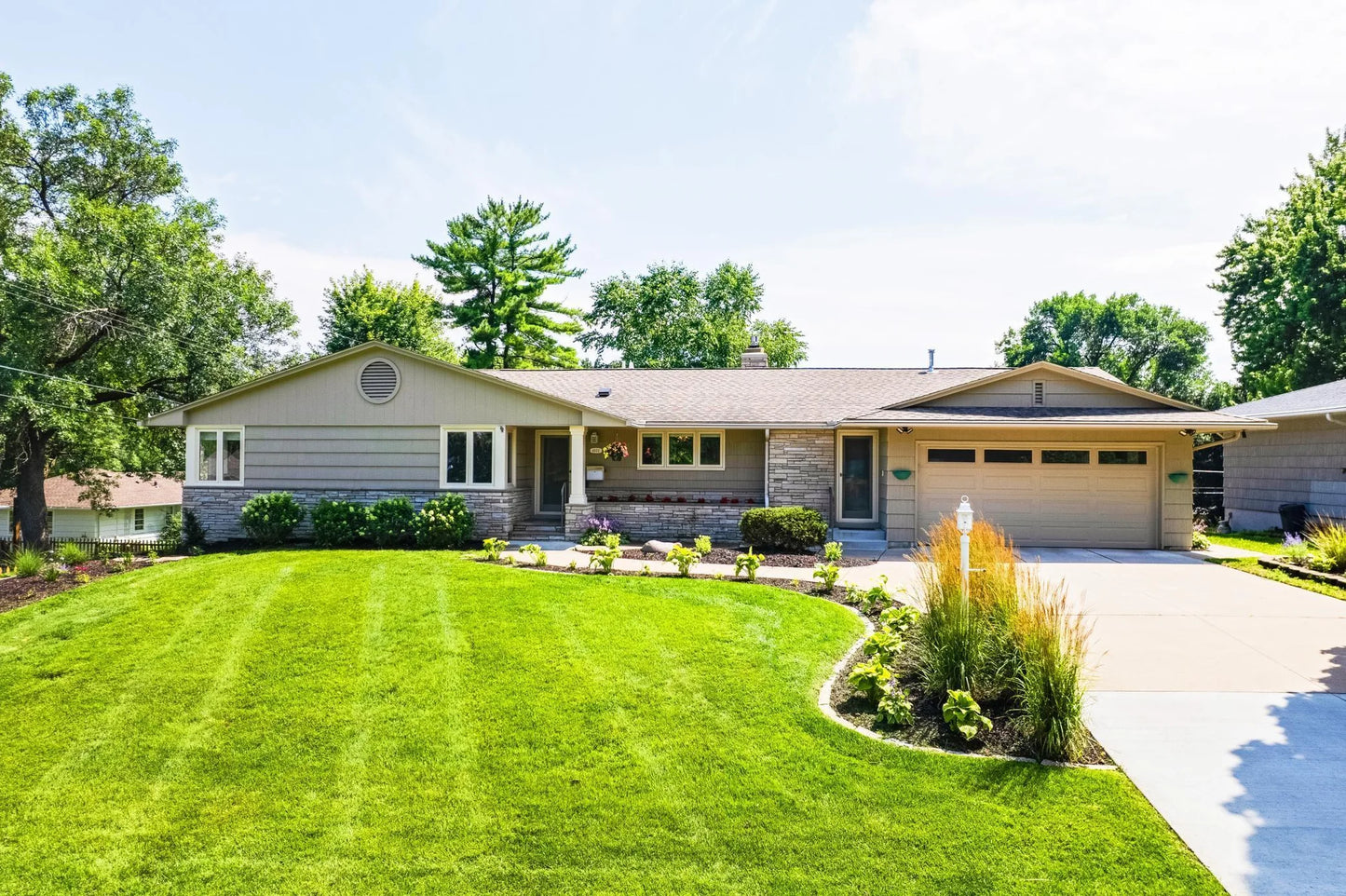 4605 62nd Street, Edina, MN 55424