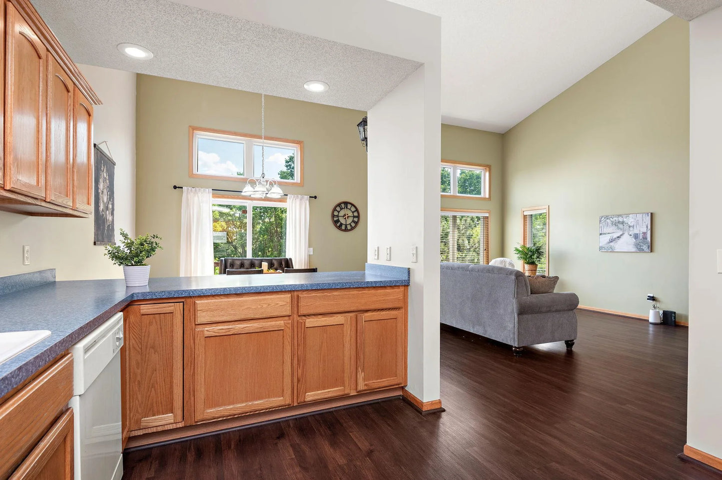 3799 Larabee Avenue, Saint Michael, MN 55376