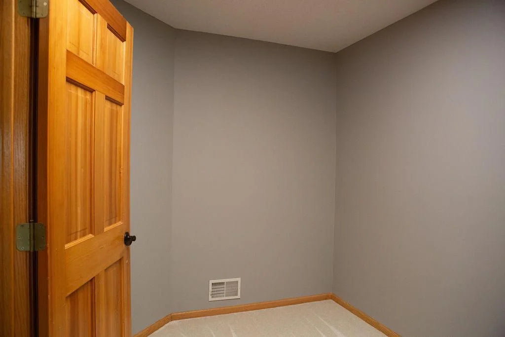 2505 Christian Drive, Chaska, MN 55318
