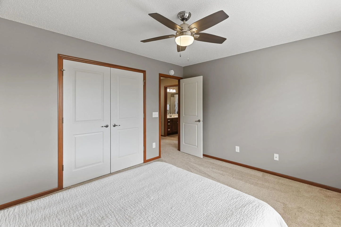 4231 Maple Hurst Drive, Rockford, MN 55373