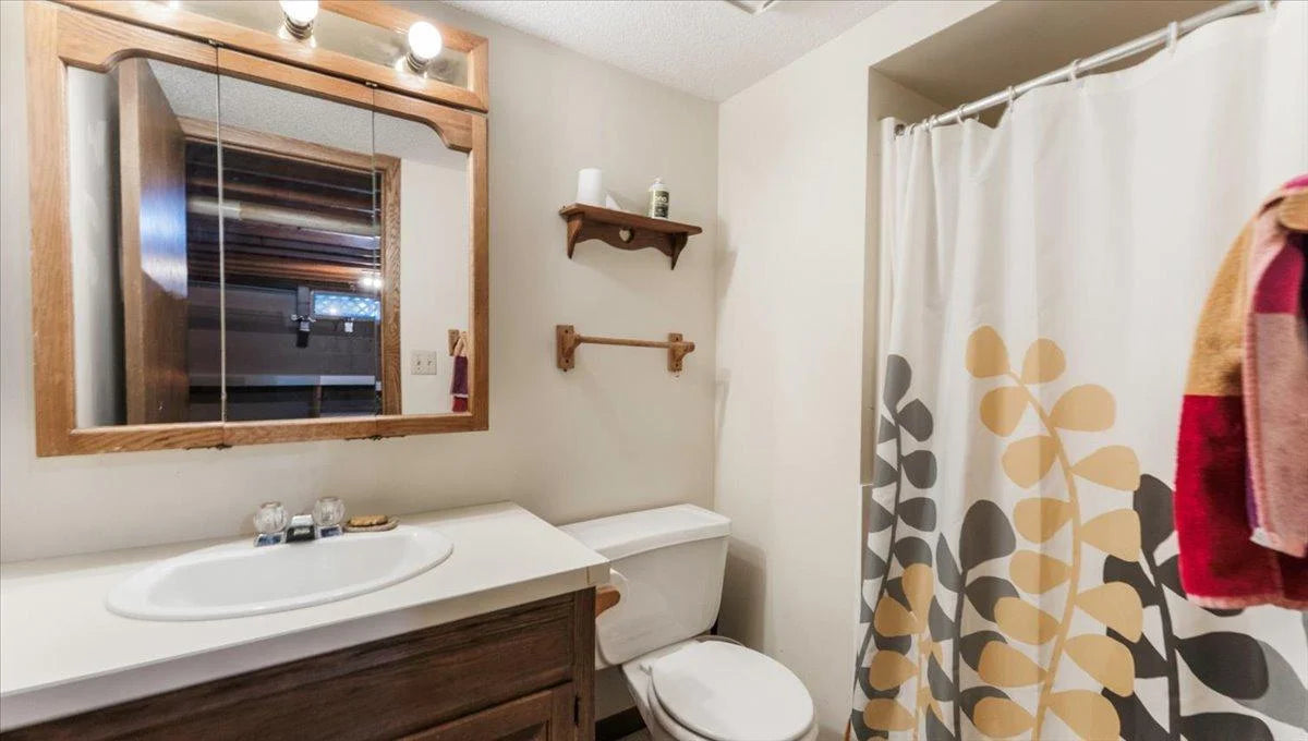 10508 Winnetka Avenue, Brooklyn Park, MN 55445