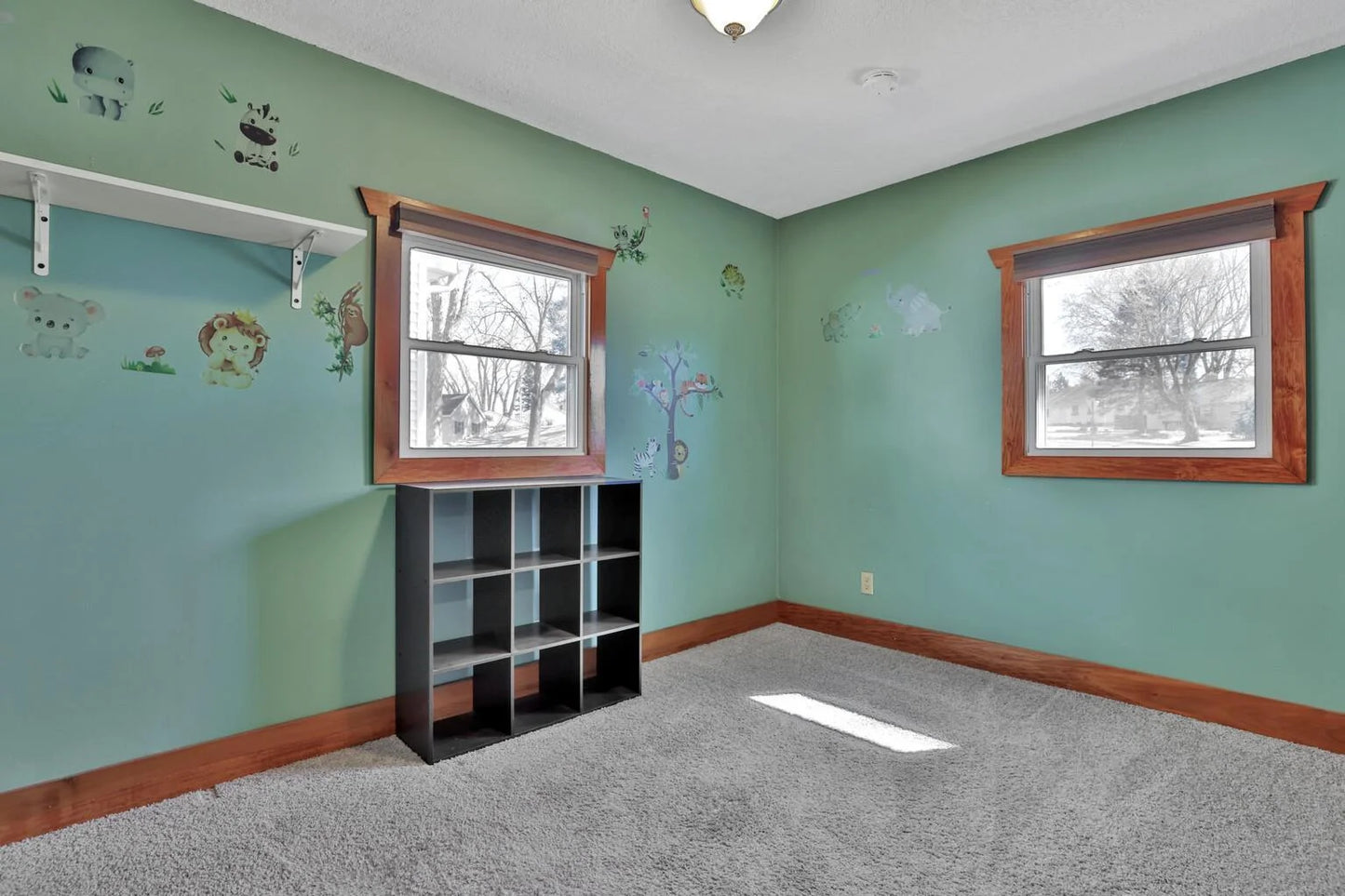 1955 Polaris Place, North Saint Paul, MN 55109