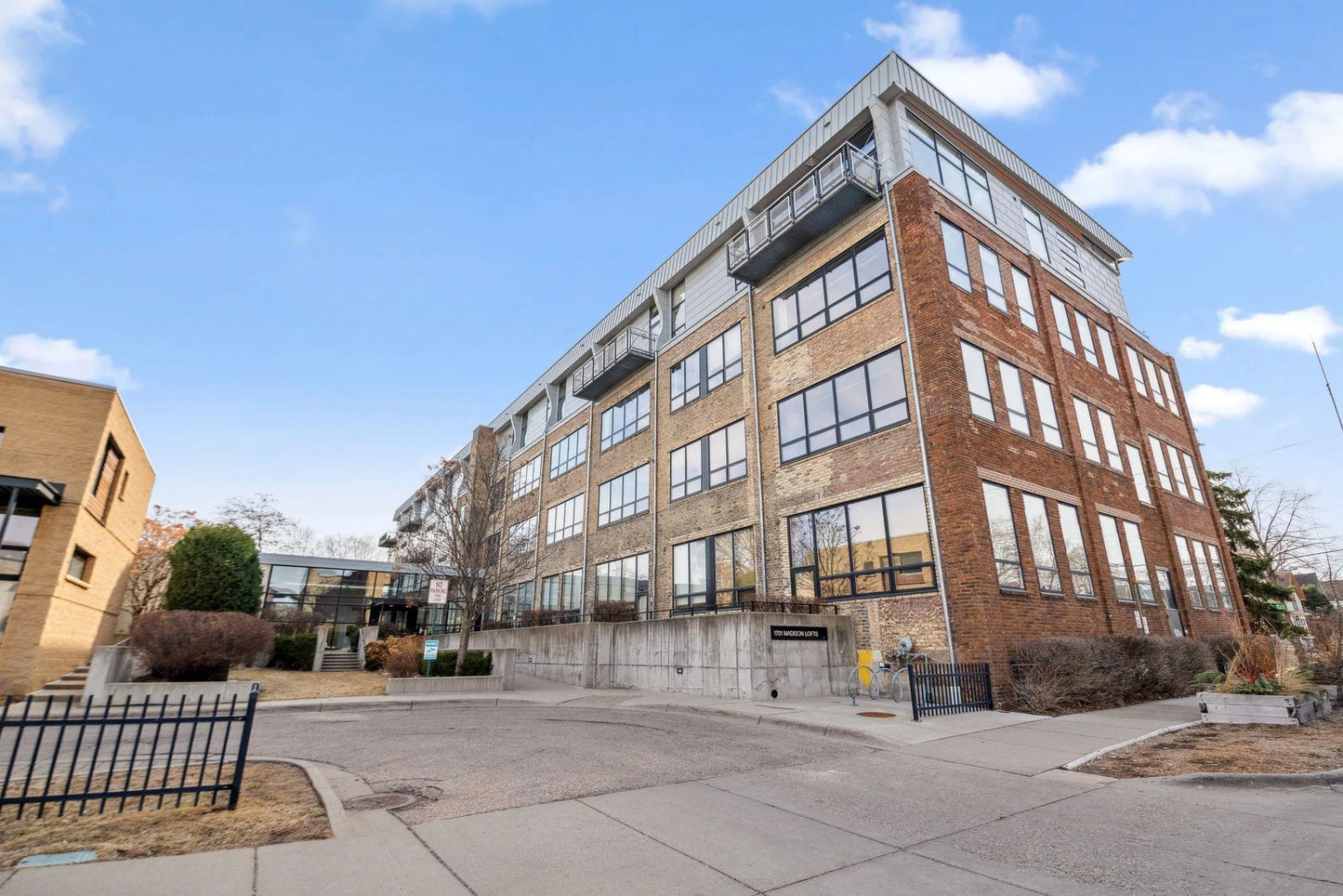 1701 Madison Street, Minneapolis, MN 55413