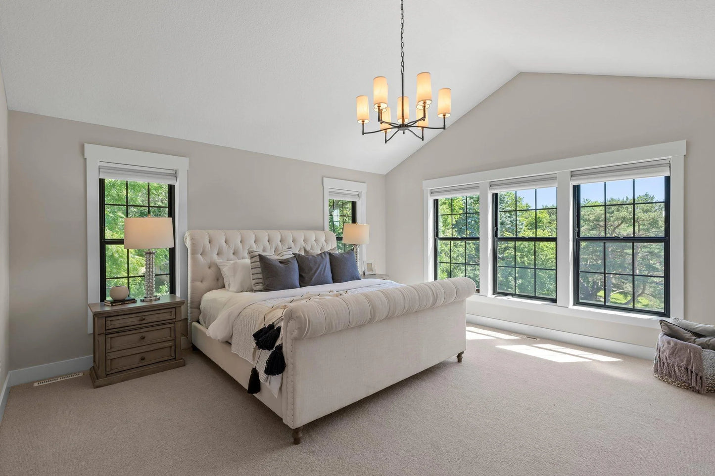 5717 Olinger Road, Edina, MN 55436