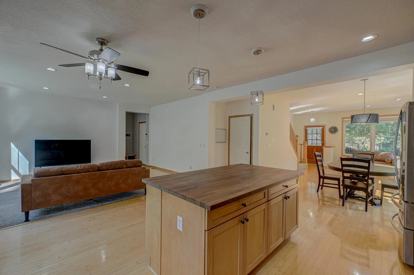 431 Country Road, Stillwater, MN 55082
