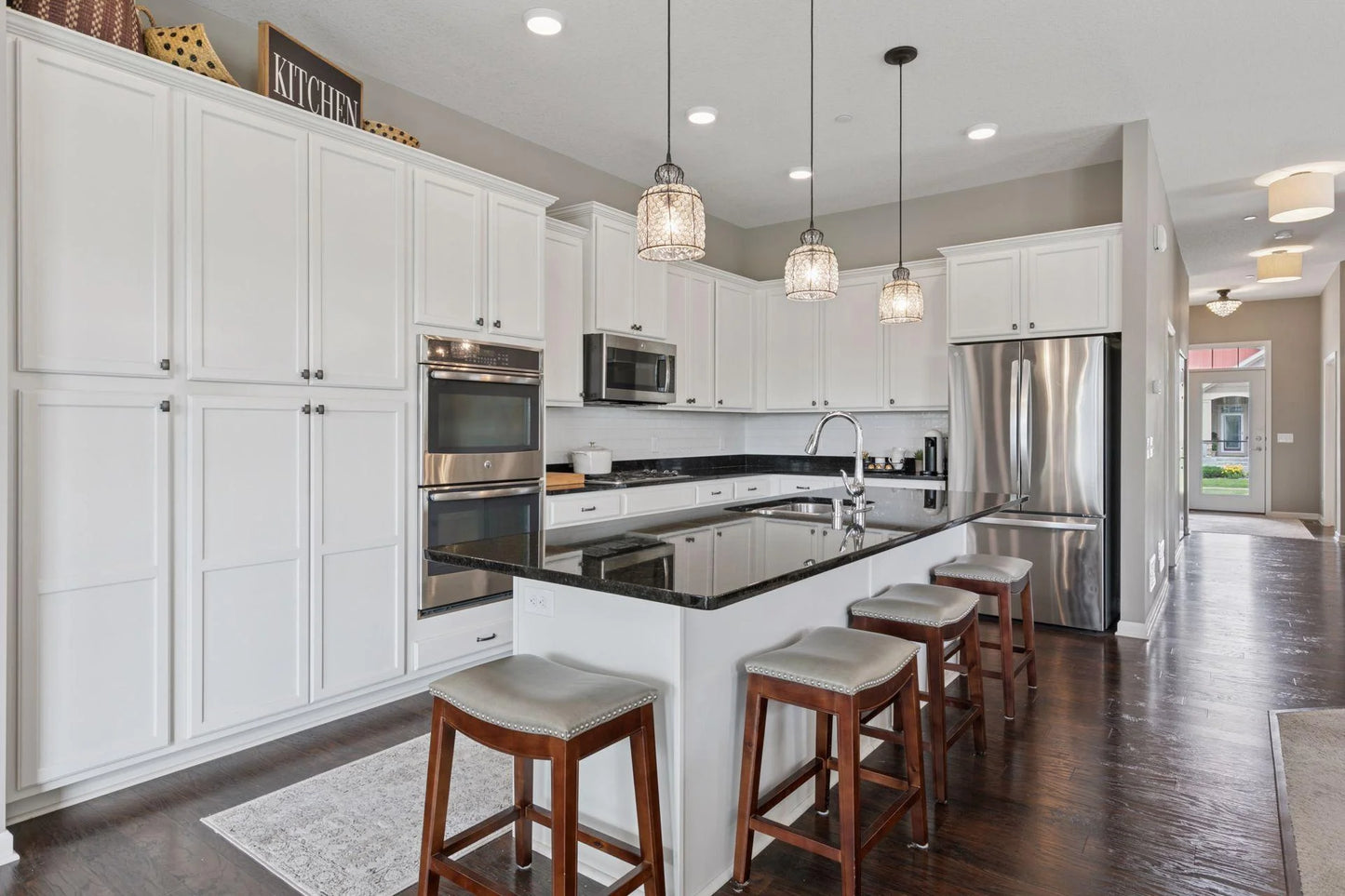 16529 Diamonte Path, Lakeville, MN 55044