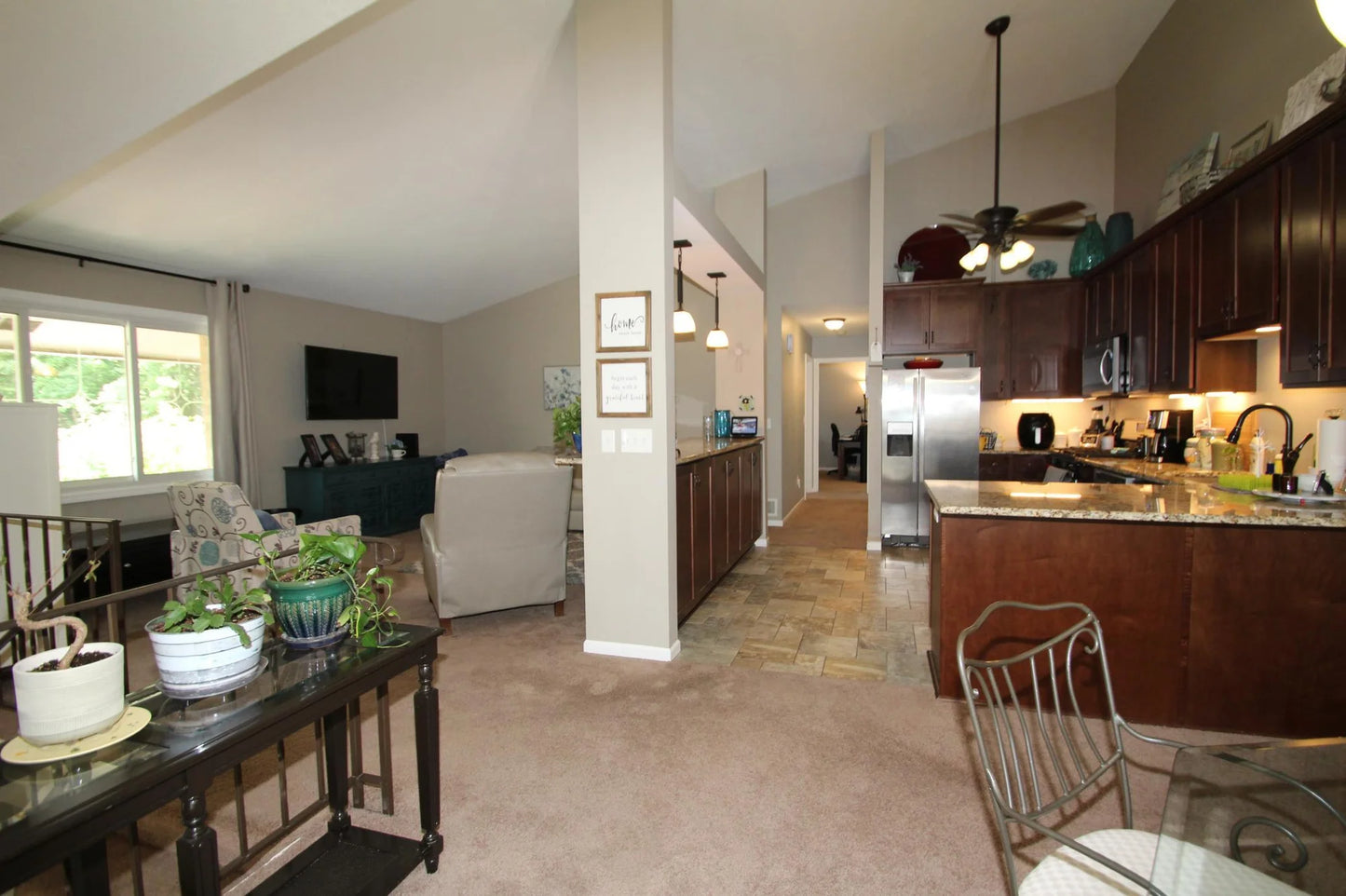 5304 Yorktown Lane, Plymouth, MN 55442