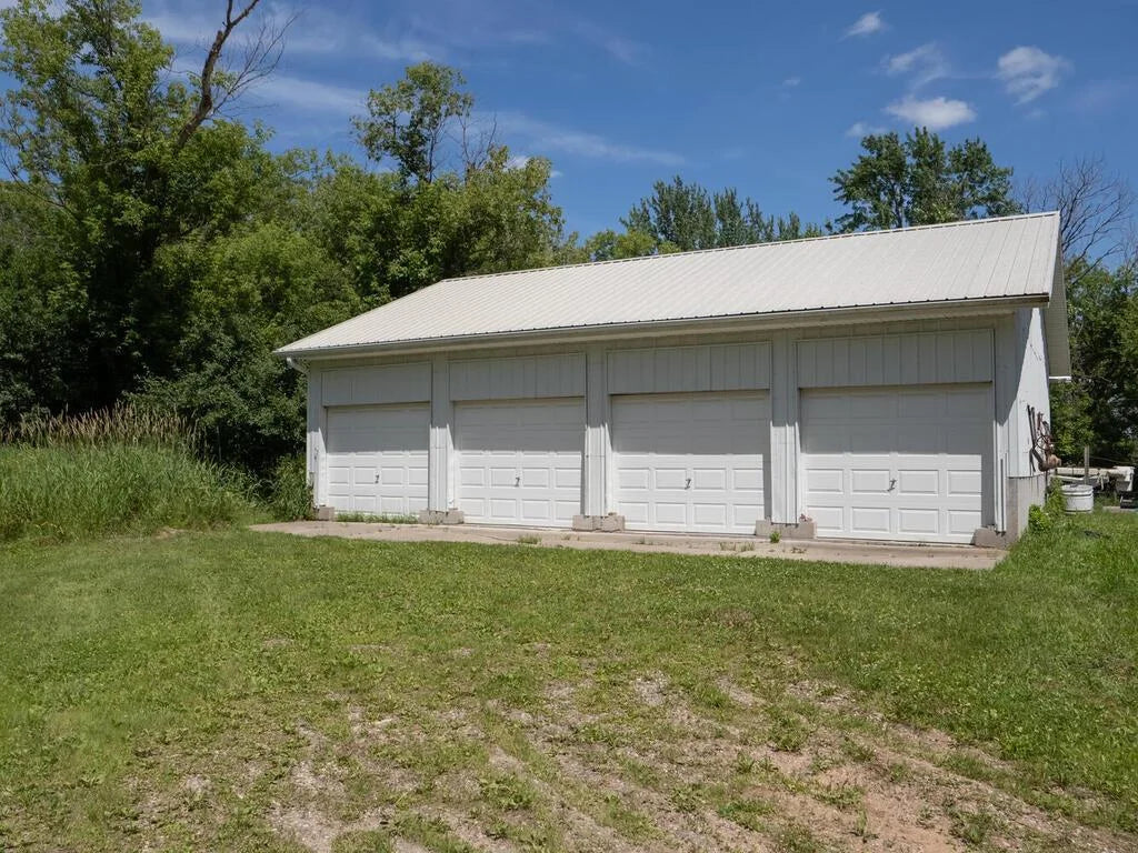 13775 Isleton Avenue, Hugo, MN 55038