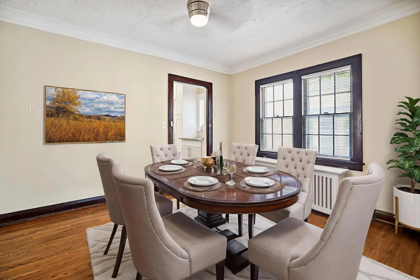 2512 Dupont Avenue, Minneapolis, MN 55405