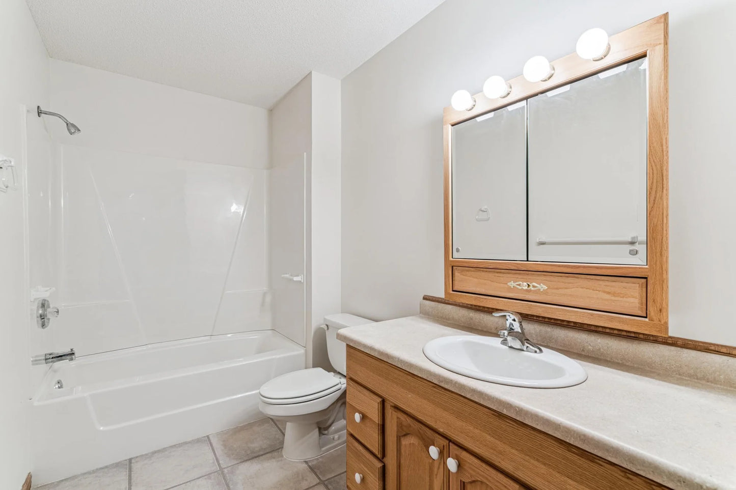 4611 19th Street, Forest Lake, MN 55025