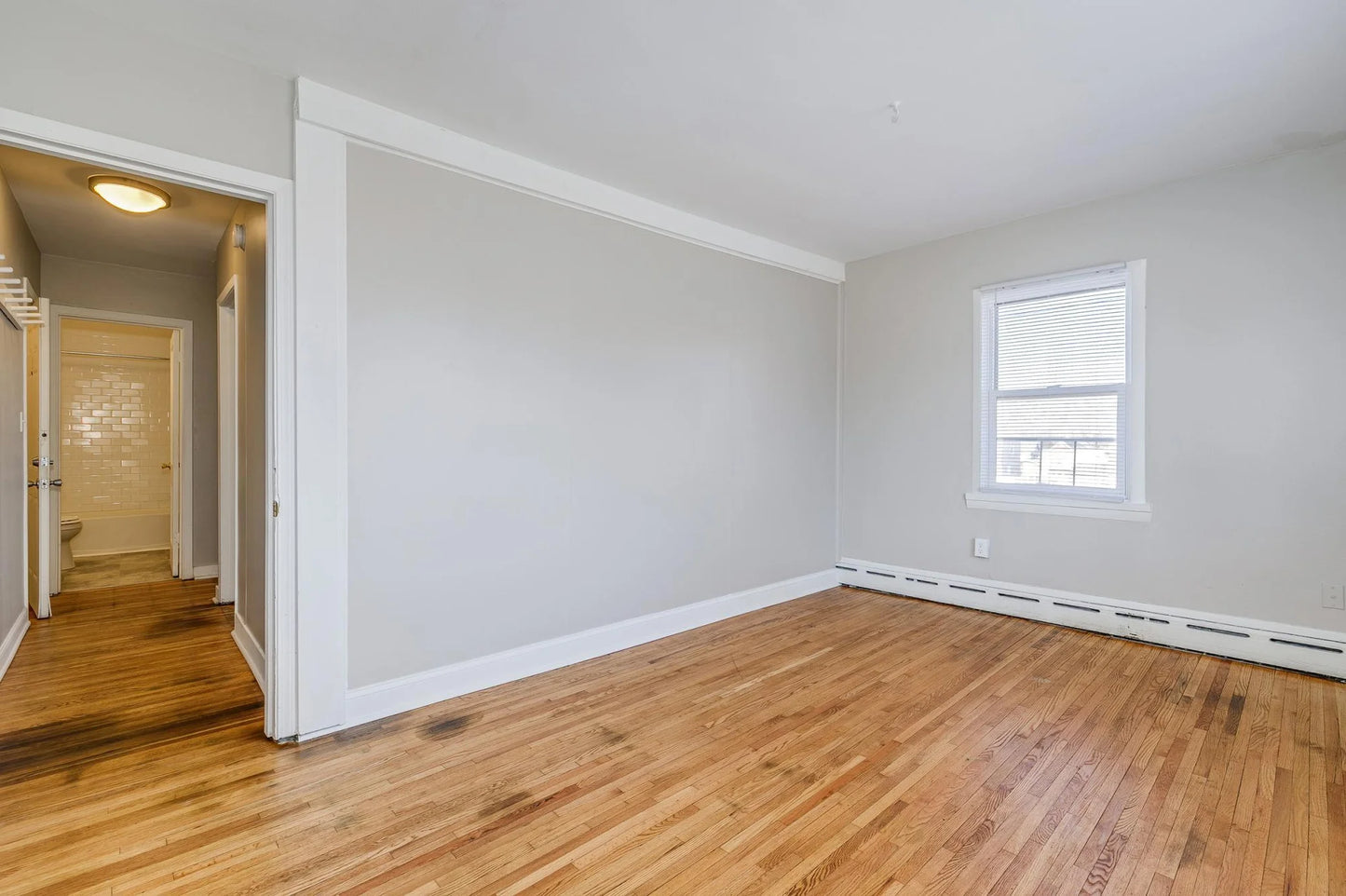 609 Dale Street, Saint Paul, MN 55103