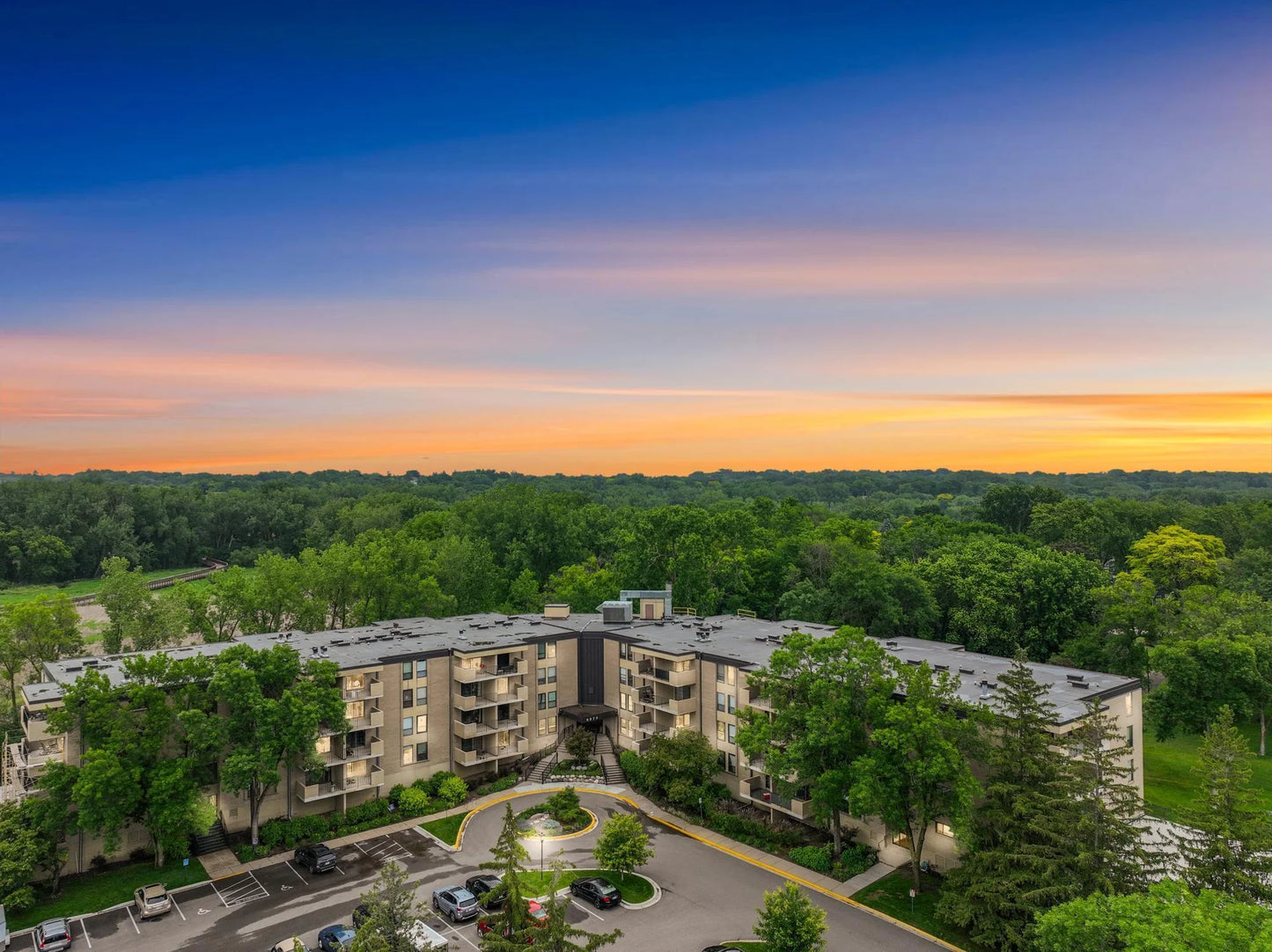 6670 Vernon Avenue, Edina, MN 55436