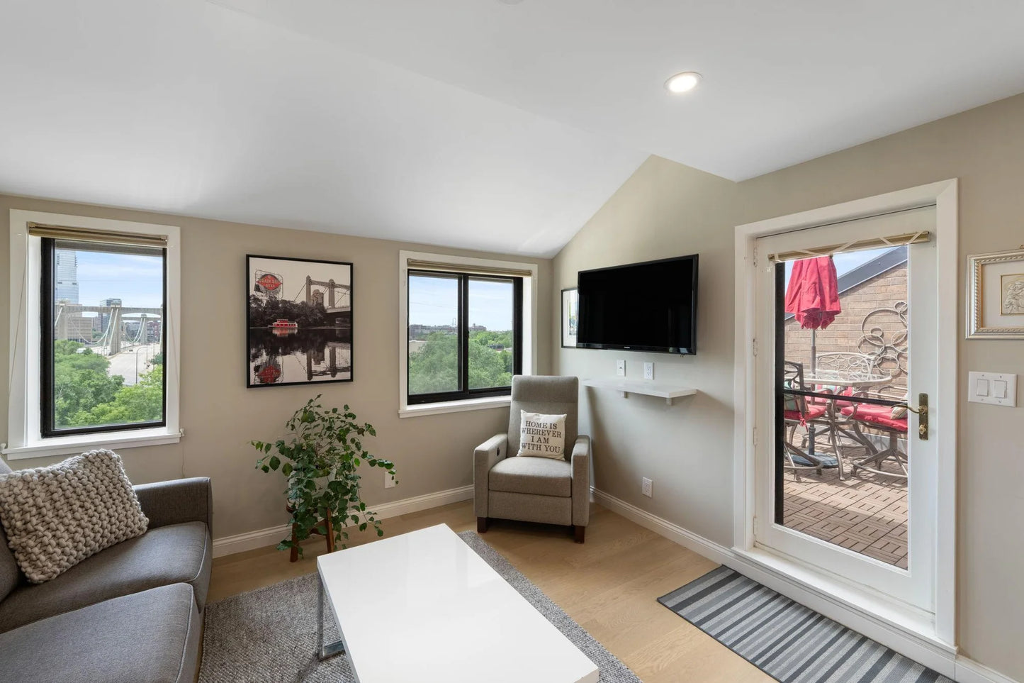 110 1st Avenue, Minneapolis, MN 55413