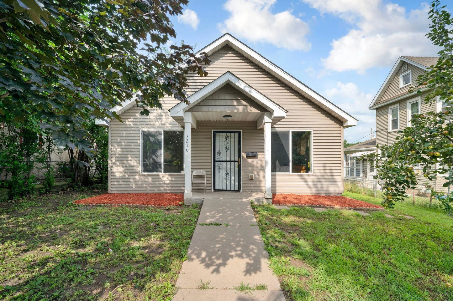 3219 Lyndale Avenue, Minneapolis, MN 55412