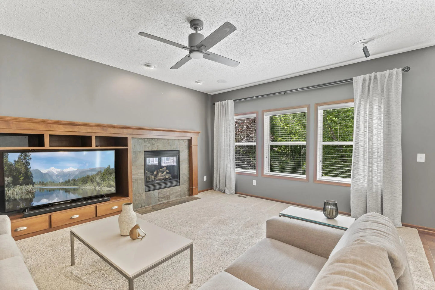 4231 Maple Hurst Drive, Rockford, MN 55373