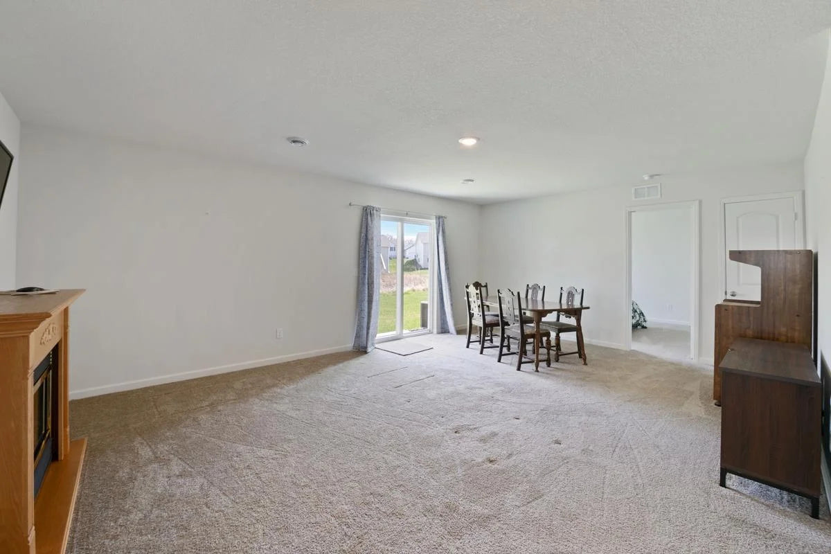 1112 Natalie Avenue, Montrose, MN 55363