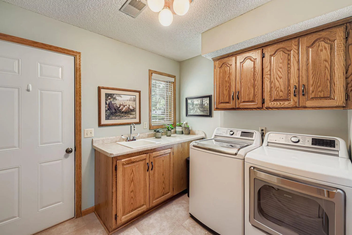 4624 89th Crescent, Brooklyn Park, MN 55443