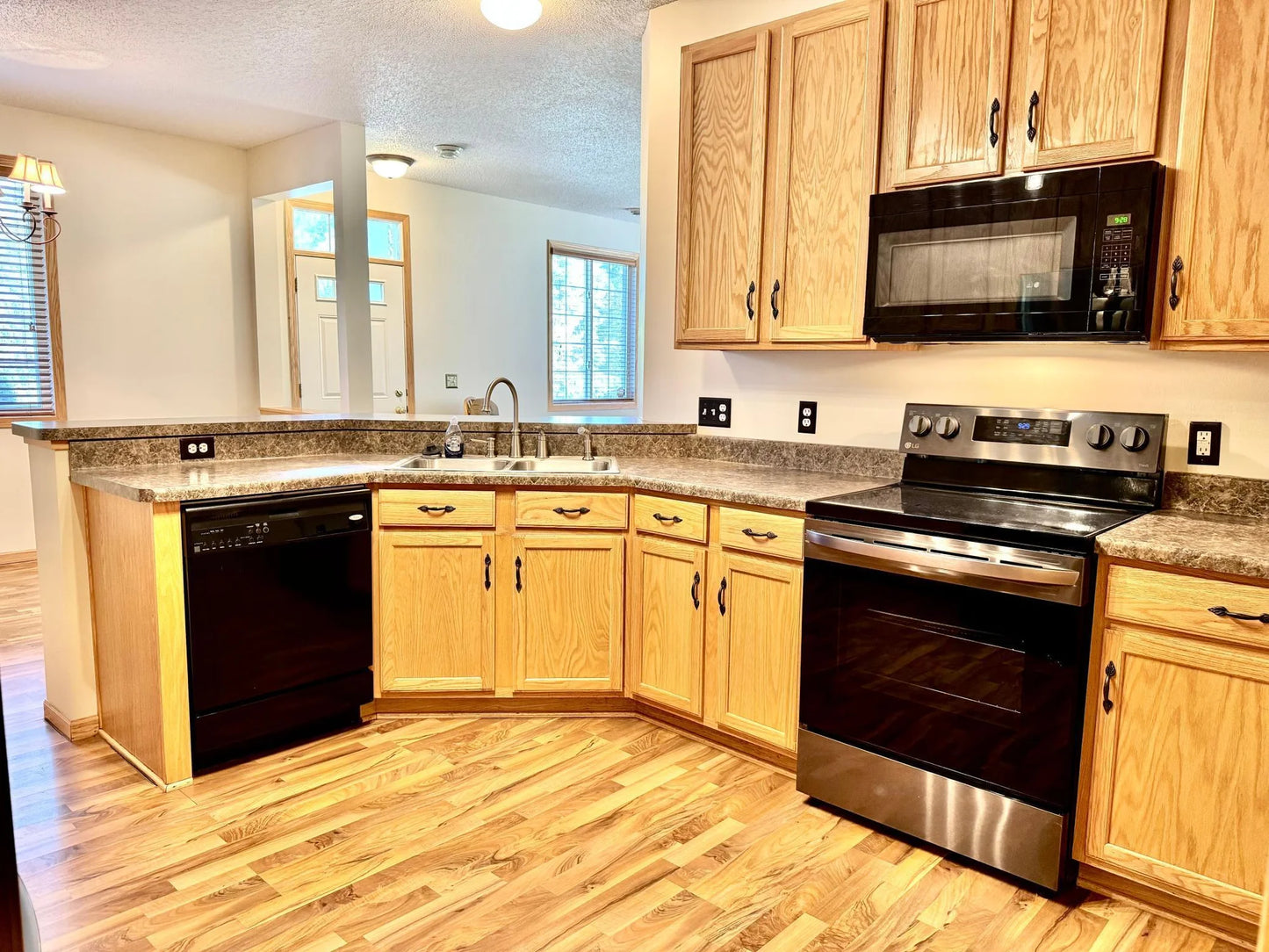 15656 Emerald Drive, Hugo, MN 55038