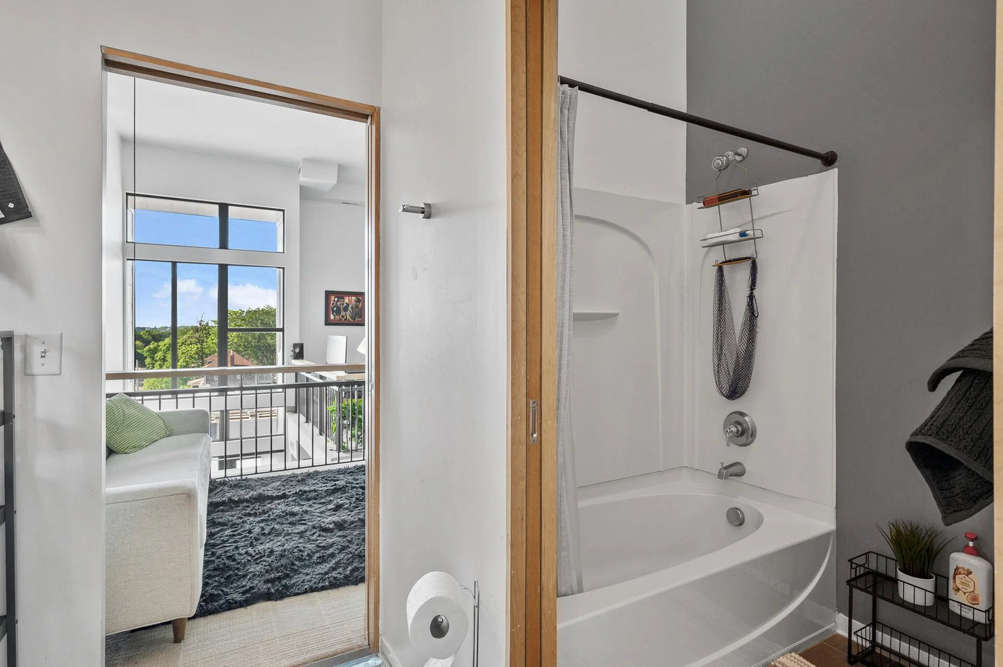 10 26th Street, Minneapolis, MN 55404