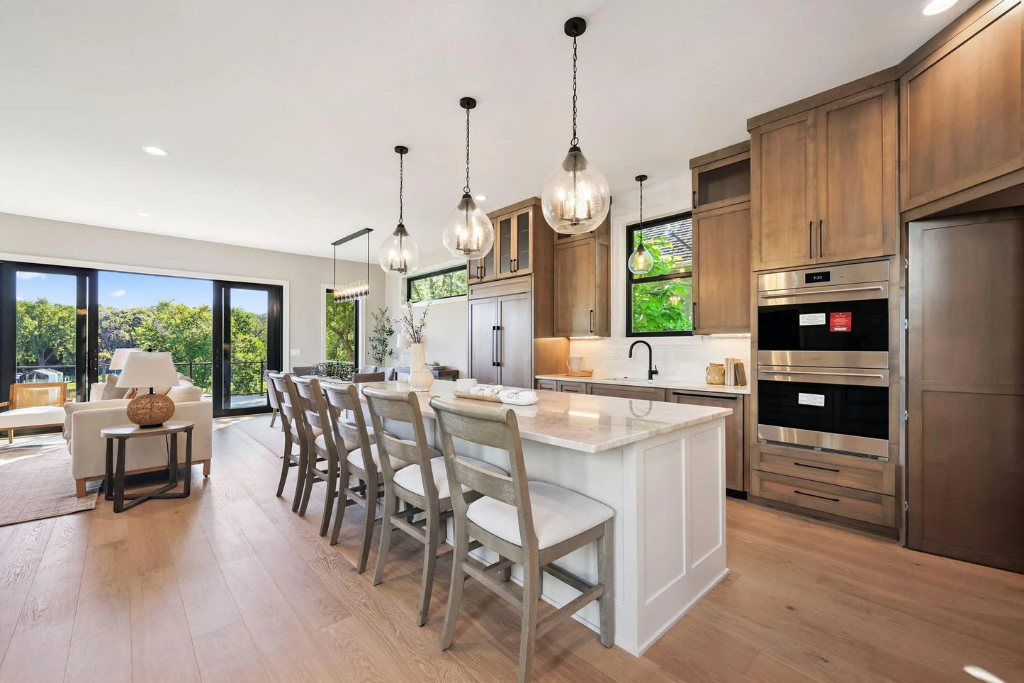 3061 Lake Shore Boulevard, Minnetonka, MN 55391