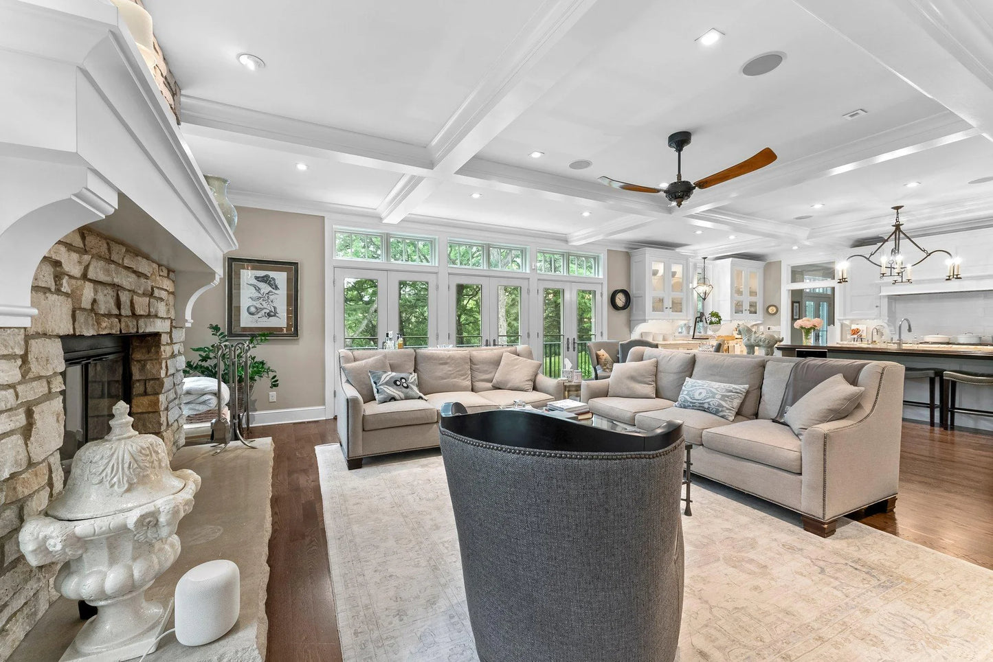6601 Blackfoot Pass, Edina, MN 55439