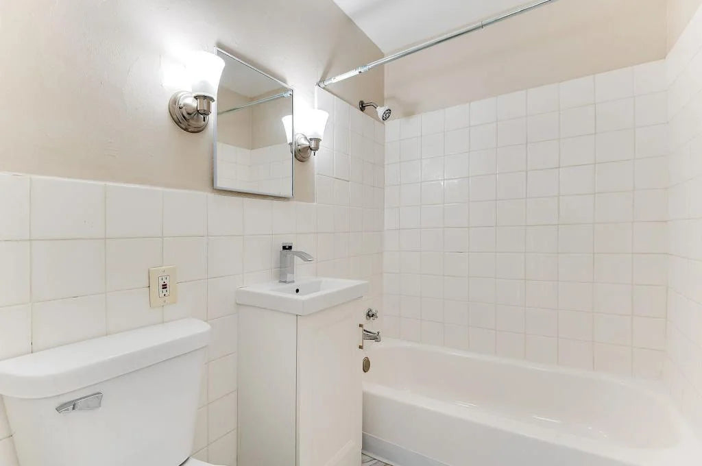 8400 Minnetonka Boulevard, Saint Louis Park, MN 55426