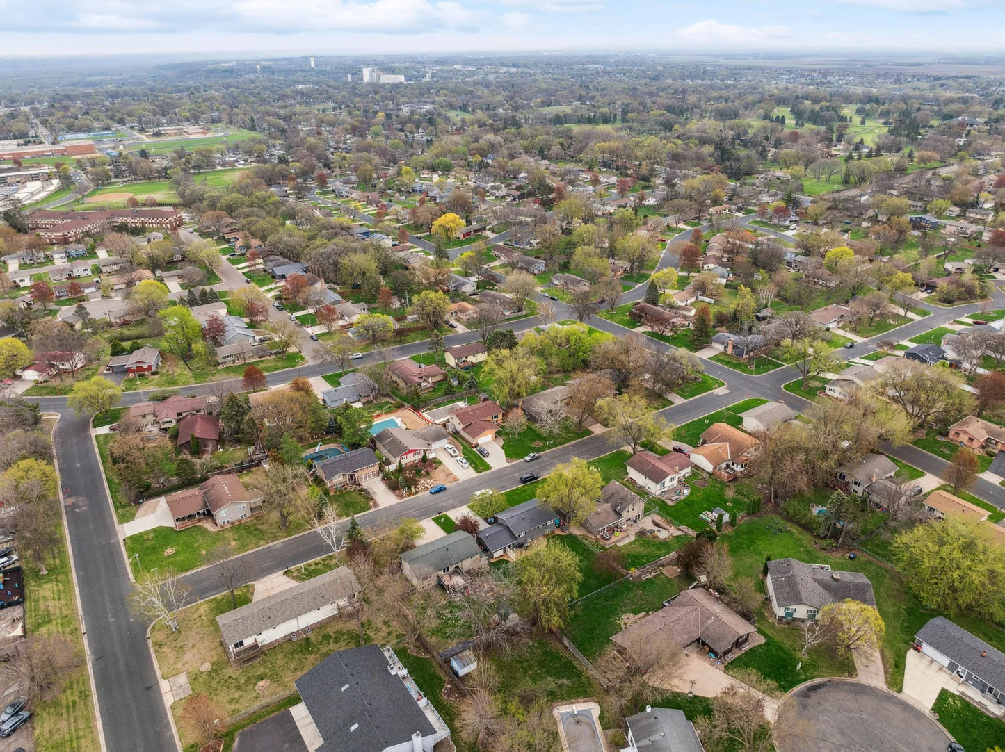 1100 Honeysuckle Lane, Hastings, MN 55033