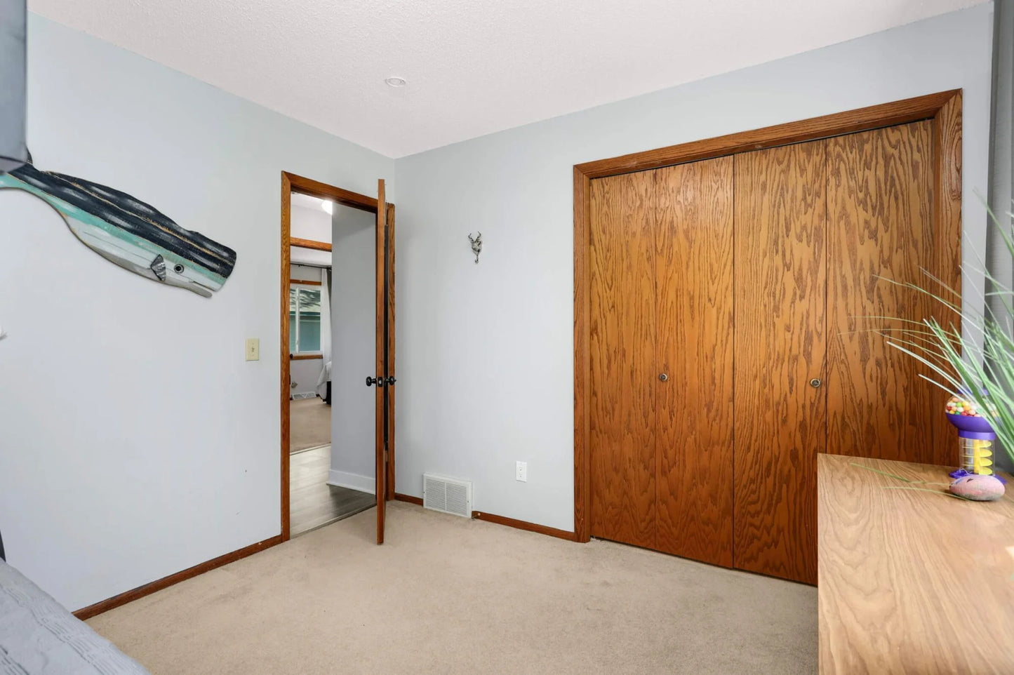 20450 Dodd Boulevard, Lakeville, MN 55044