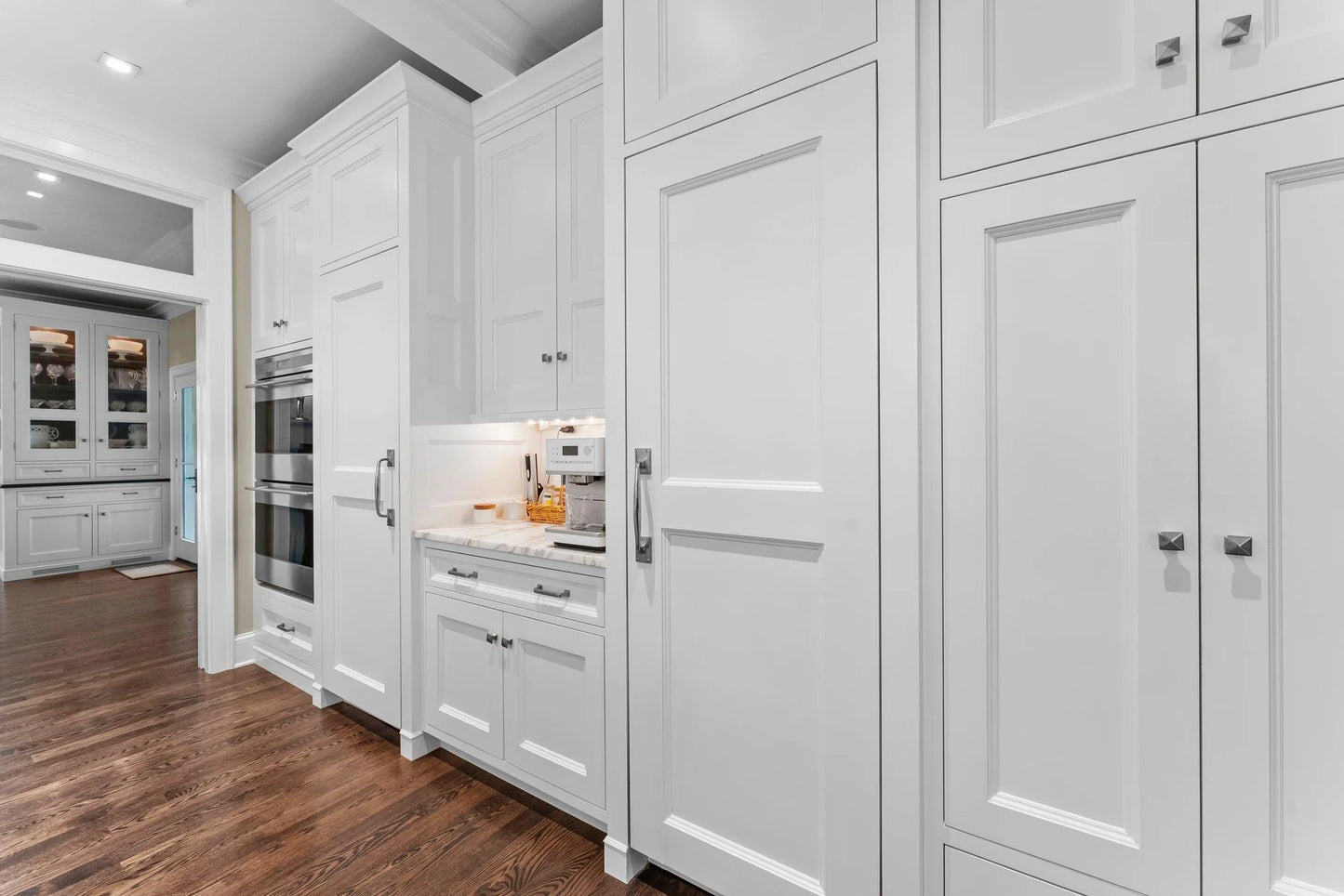 6601 Blackfoot Pass, Edina, MN 55439