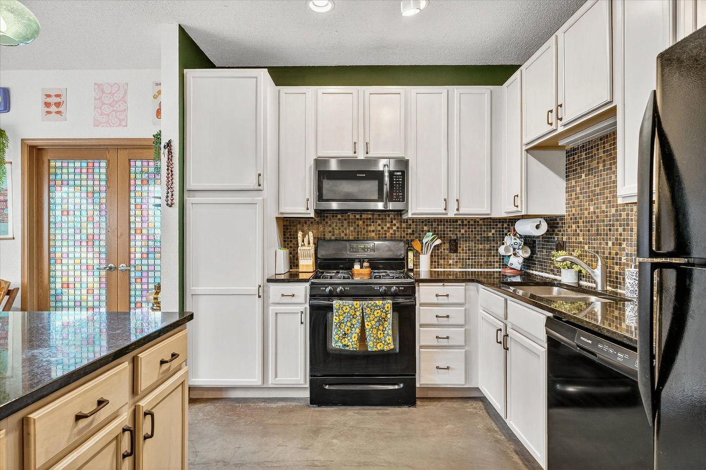 2929 21st Avenue, Minneapolis, MN 55407