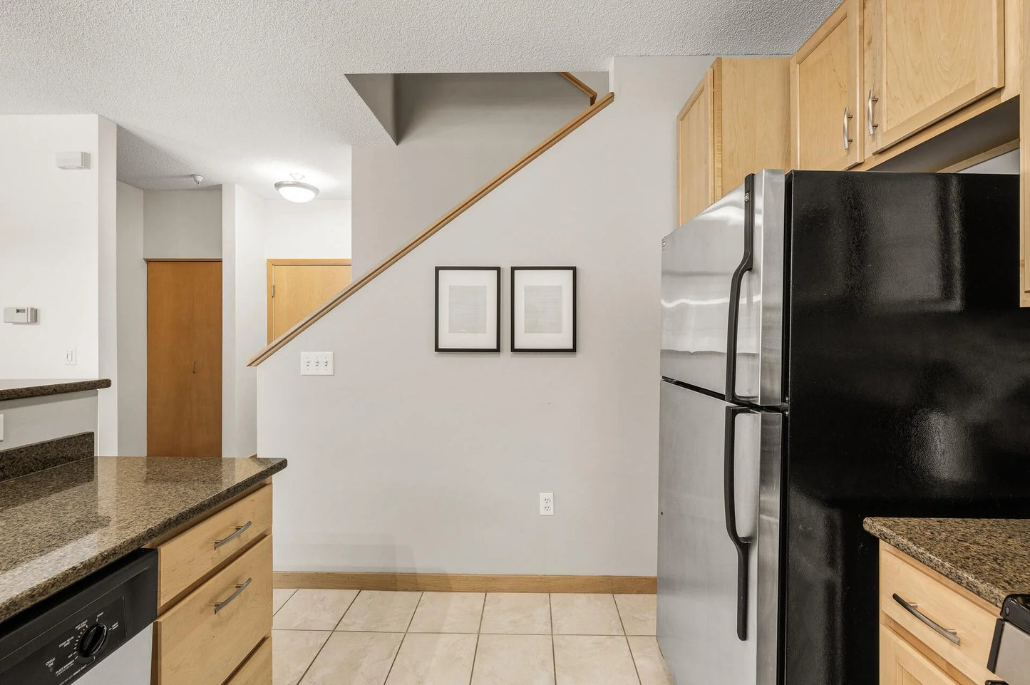 2566 Ellis Avenue, Saint Paul, MN 55114