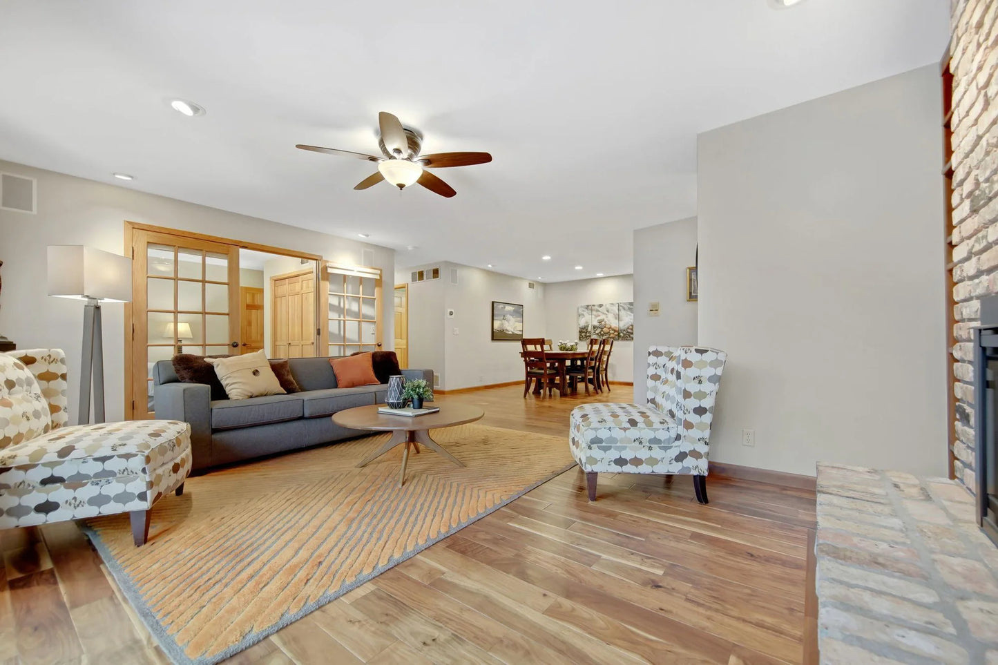 4360 France Avenue, Edina, MN 55410