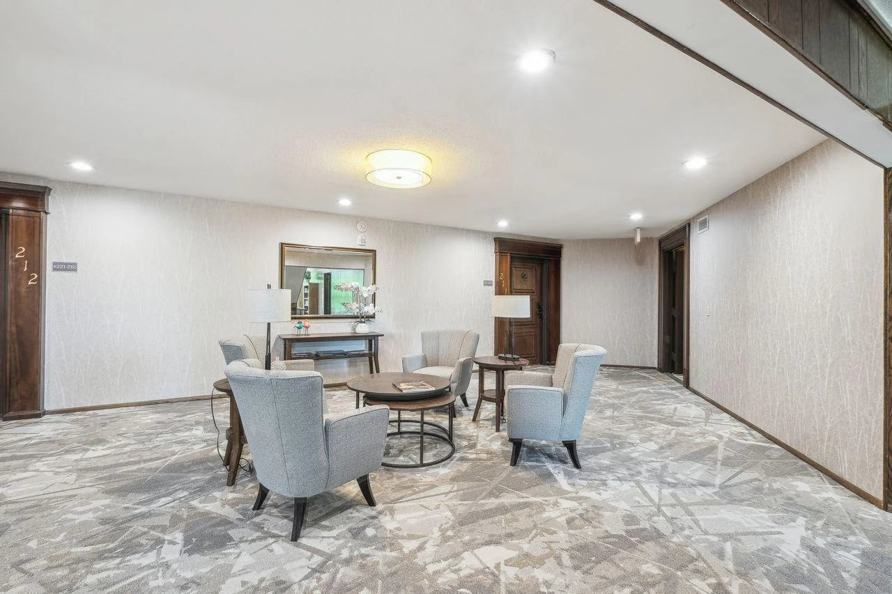4360 Brookside Court, Edina, MN 55436