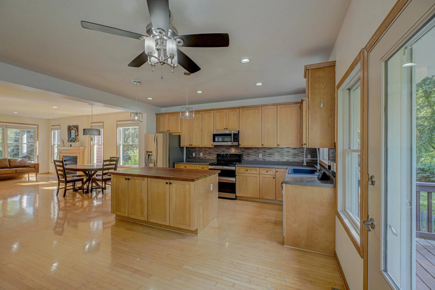 431 Country Road, Stillwater, MN 55082