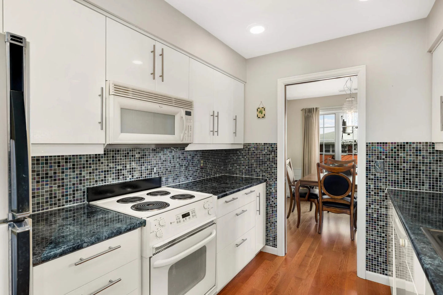 6300 Xerxes Avenue, Edina, MN 55423