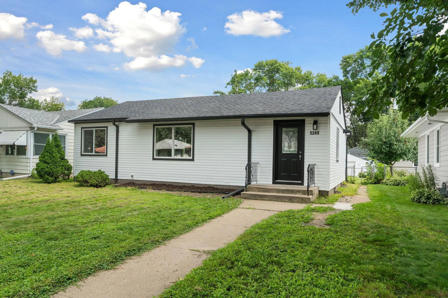 5244 Vincent Avenue, Brooklyn Center, MN 55430