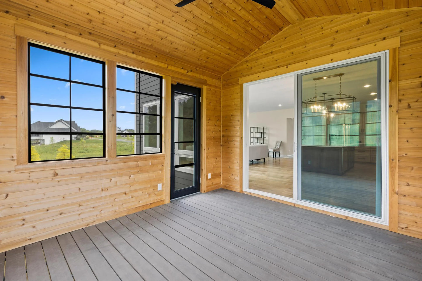 10441 56th Place, Lake Elmo, MN 55042
