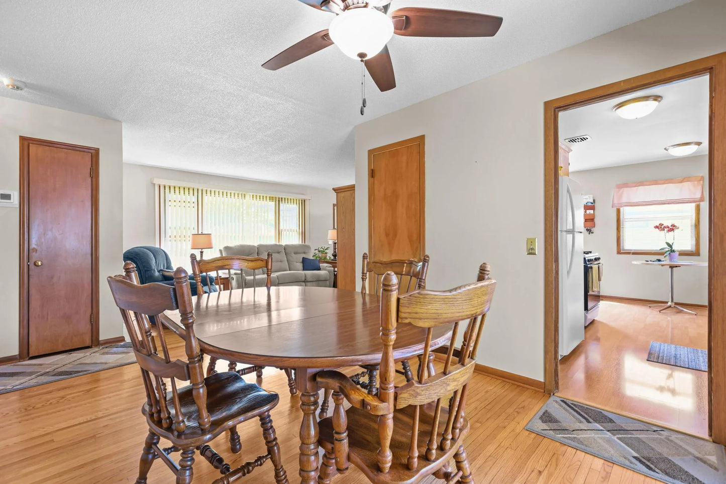 5913 Zenith Avenue, Brooklyn Center, MN 55429