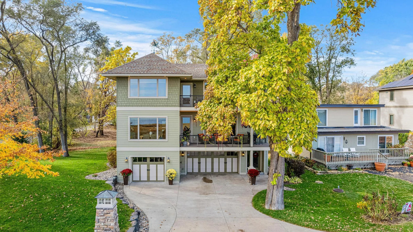 1880 Riviera Avenue, Lake Saint Croix Beach, MN 55043