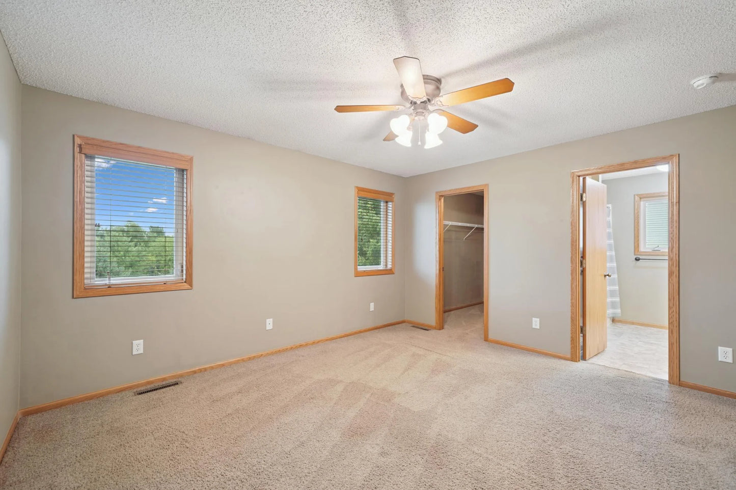 252 James Parkway, Elko New Market, MN 55054