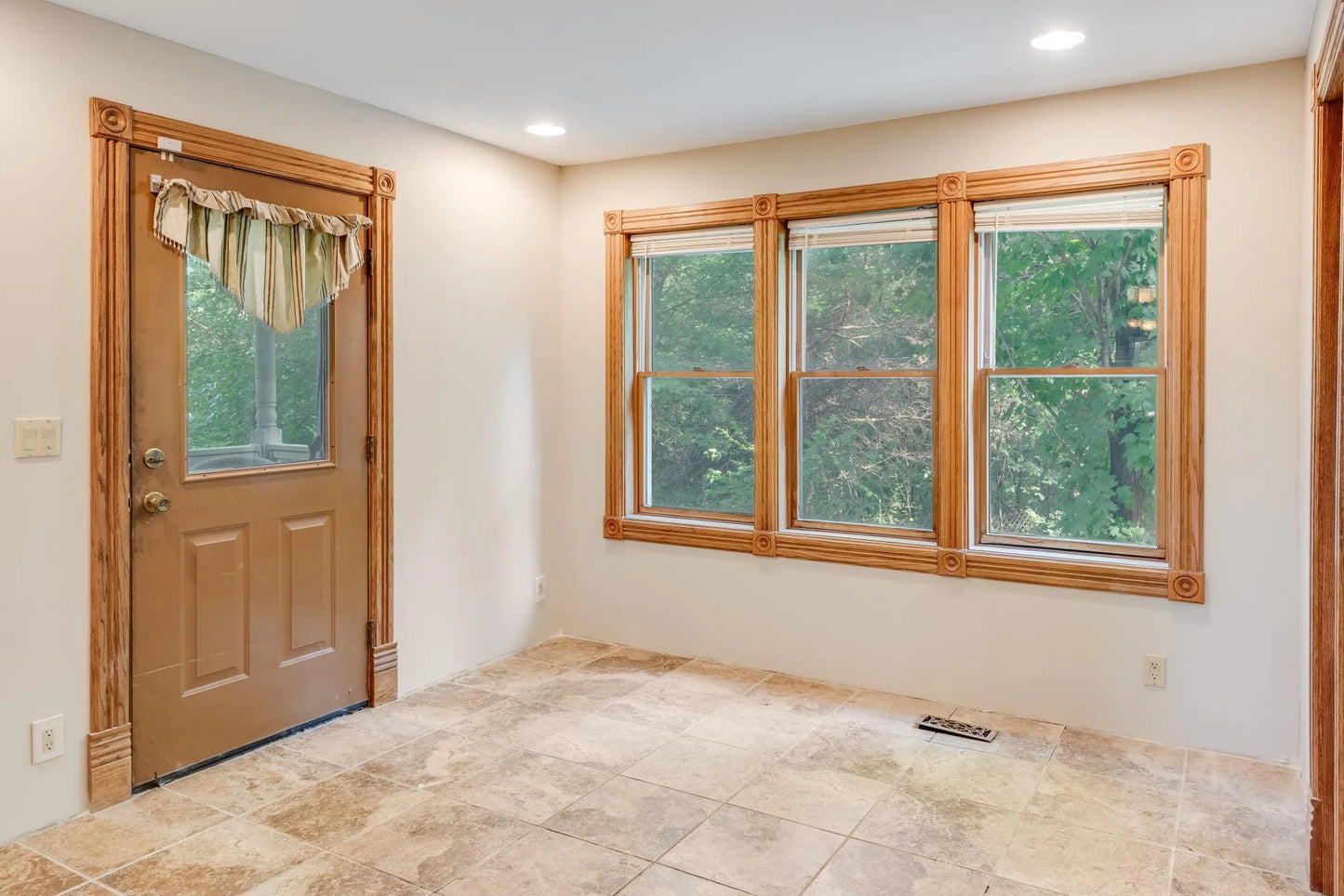 11581 Noon Drive, Dayton, MN 55327