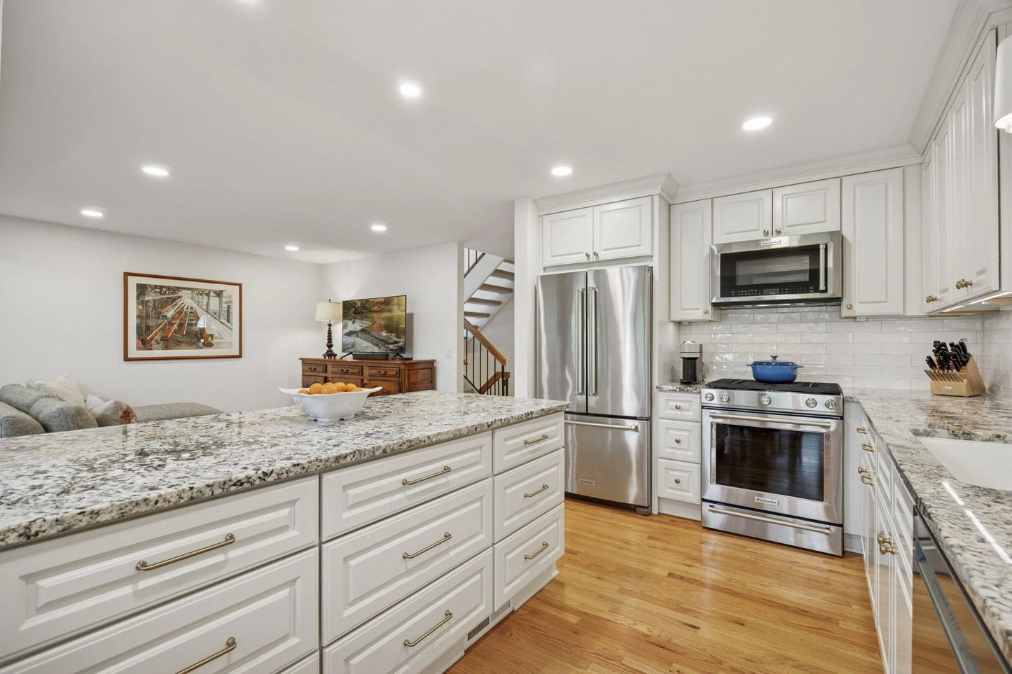 6104 Blake Ridge Road, Edina, MN 55436