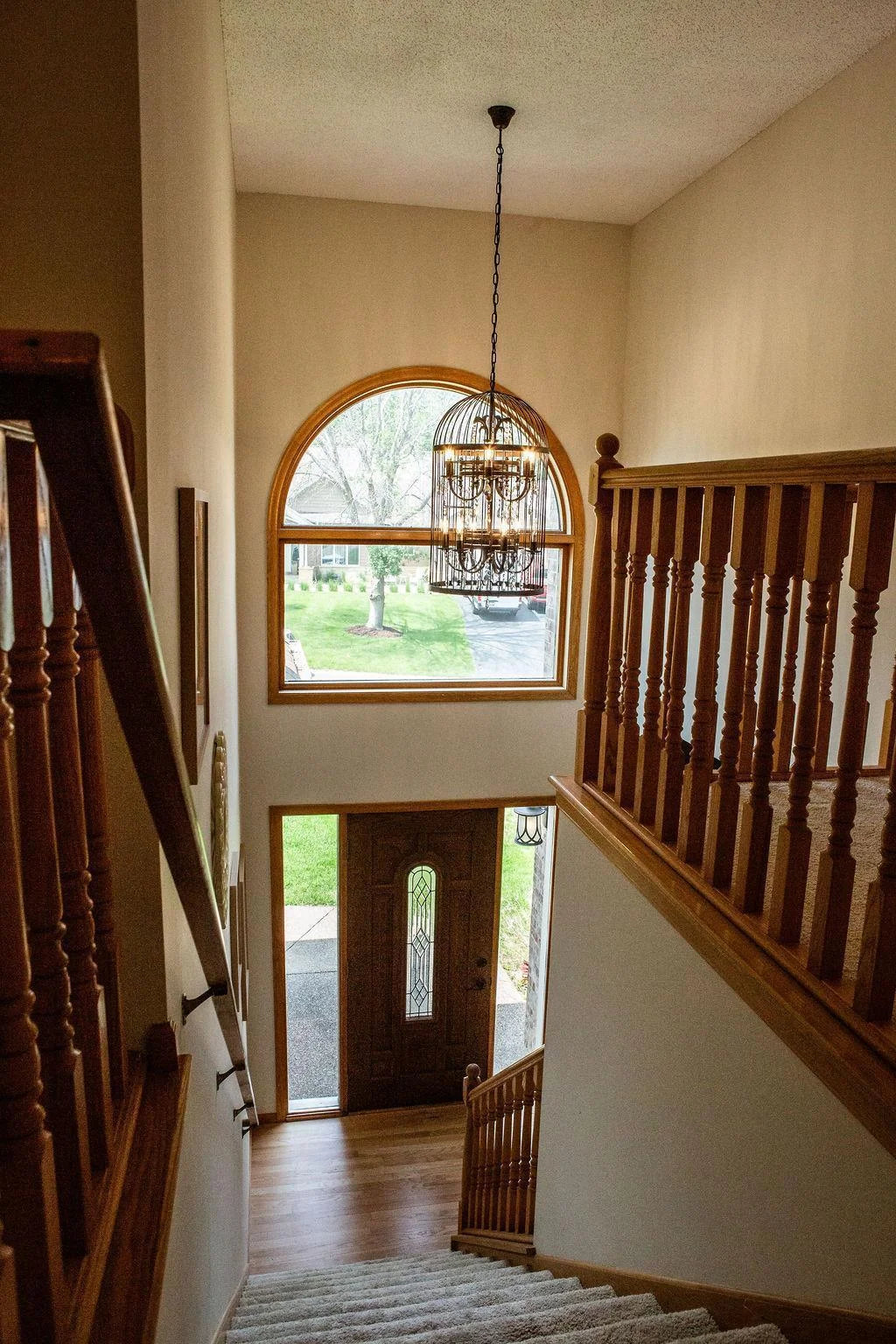 2505 Christian Drive, Chaska, MN 55318