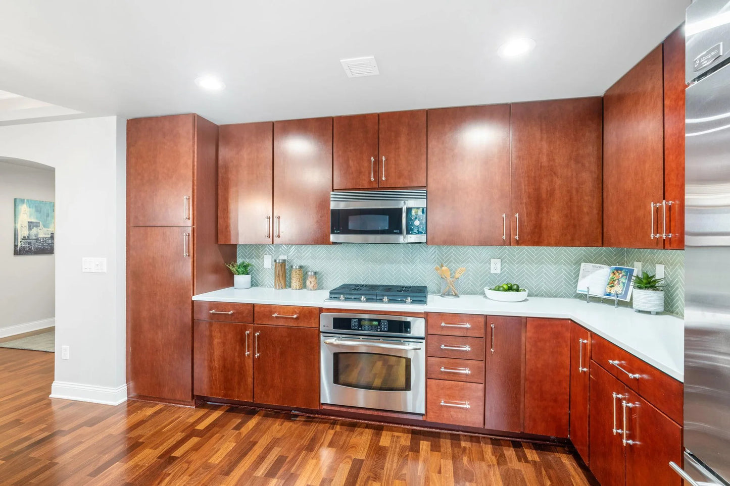 100 3rd Avenue, Minneapolis, MN 55401